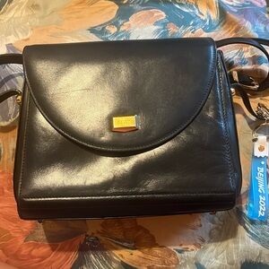 Belly vintage bag. very great leather.